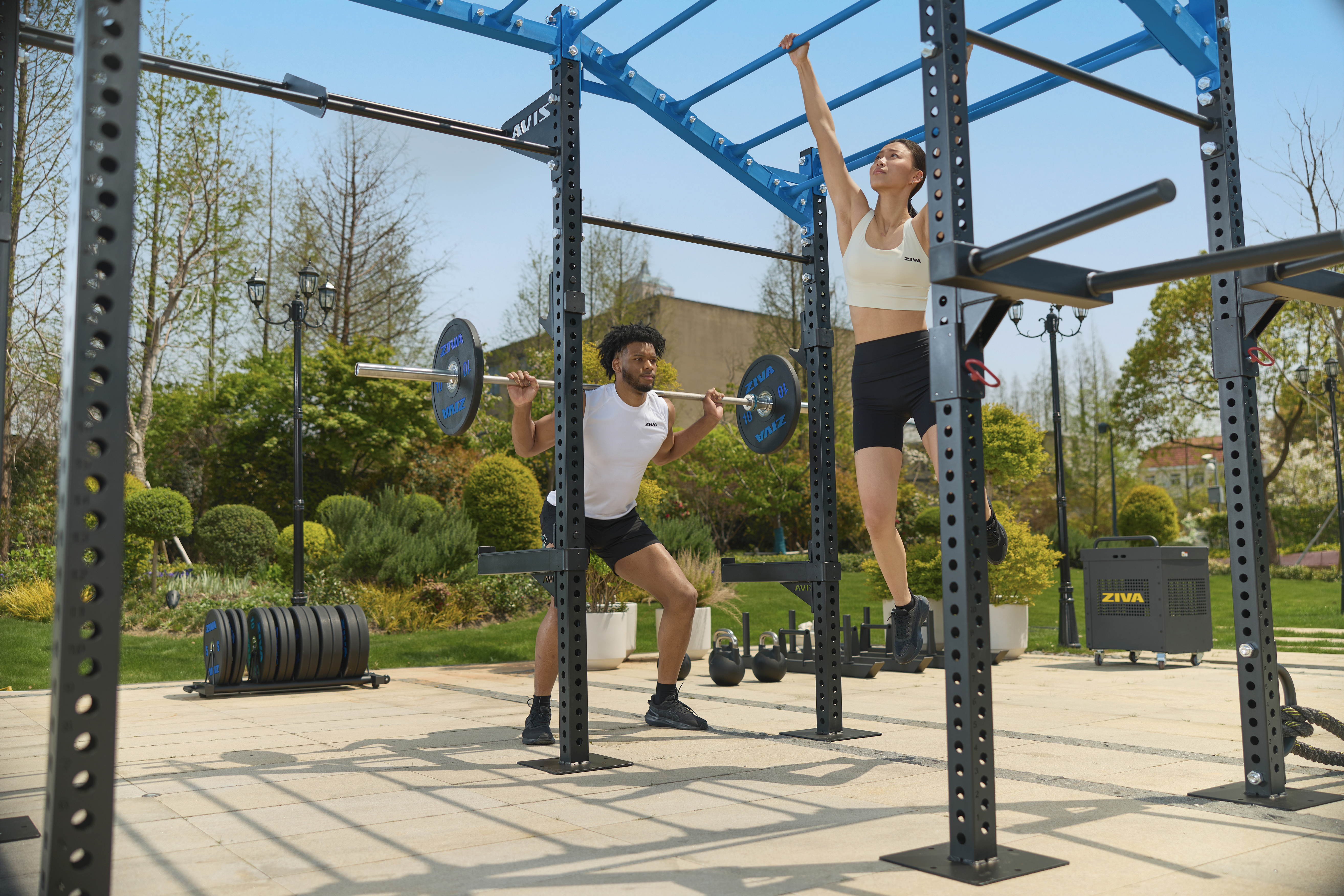 Hệ Thống Monkey Bar Rigs & Phụ Kiện Chịu Thời Tiết